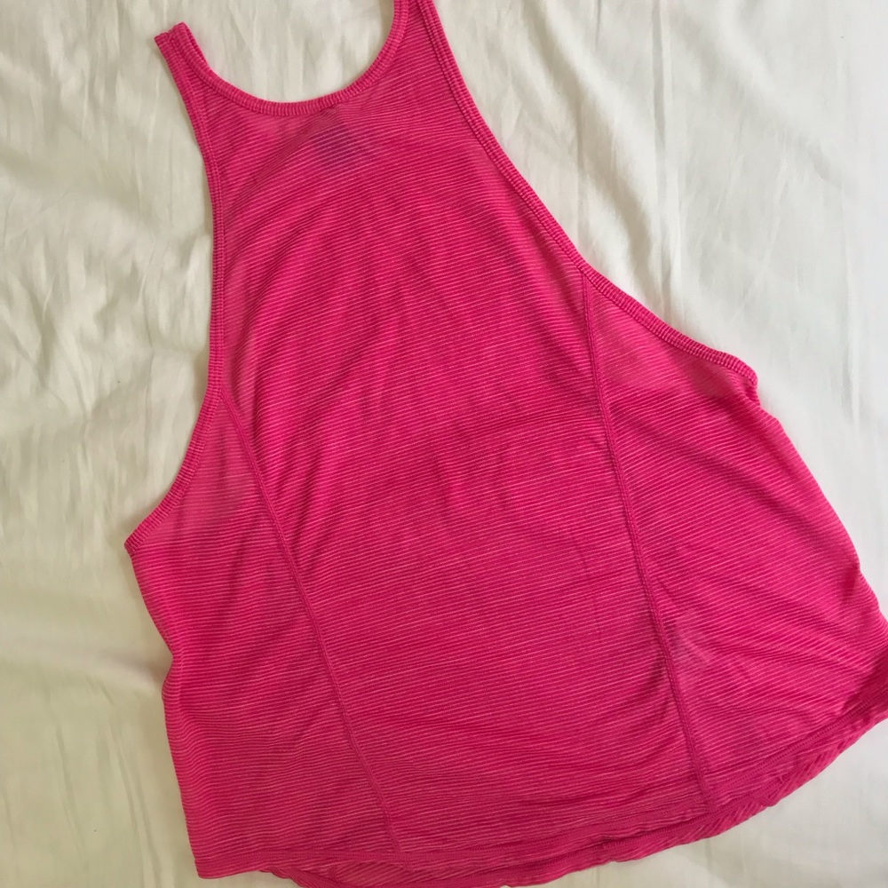 Muscle tee